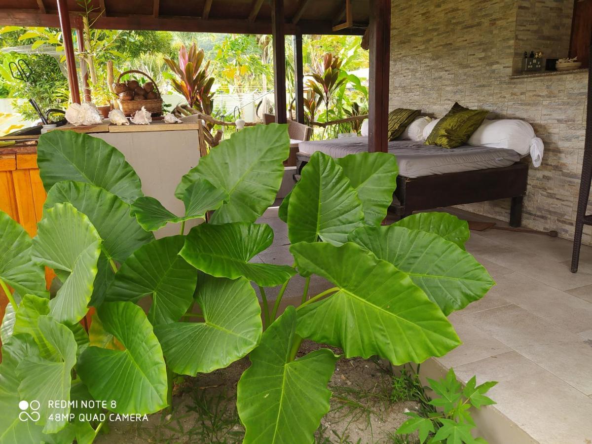 L'Oasi Guest House Baie Lazare  Экстерьер фото