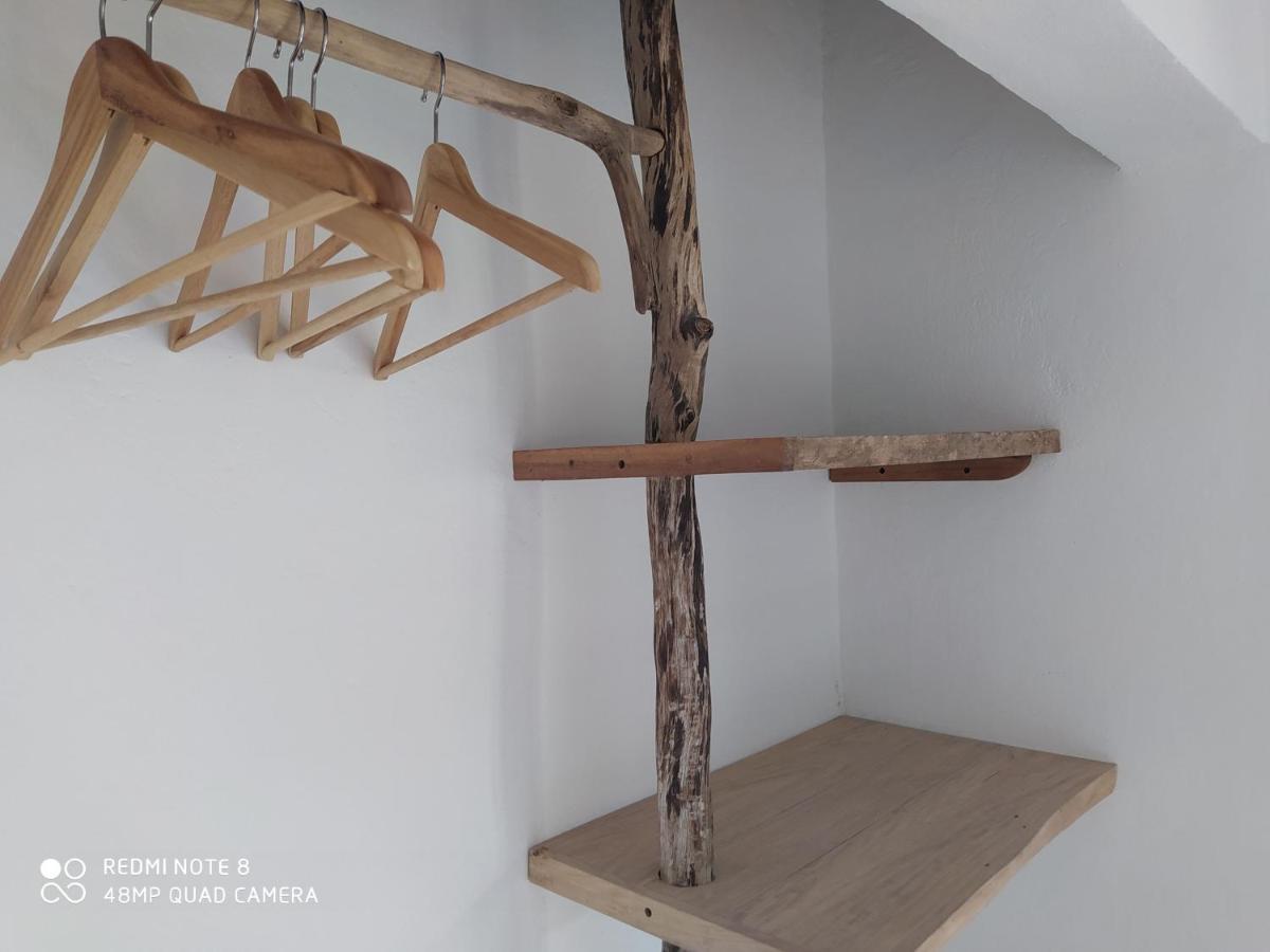L'Oasi Guest House Baie Lazare  Экстерьер фото