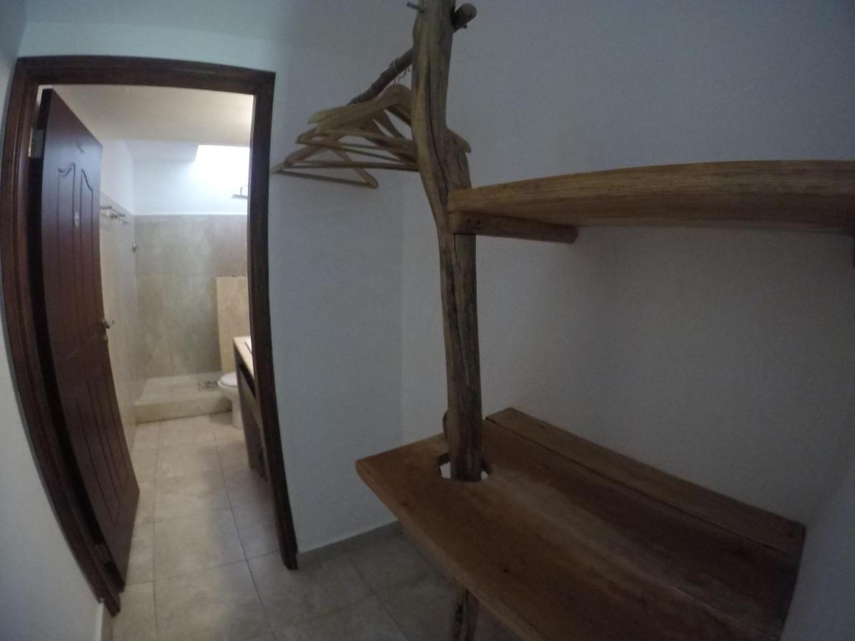L'Oasi Guest House Baie Lazare  Экстерьер фото