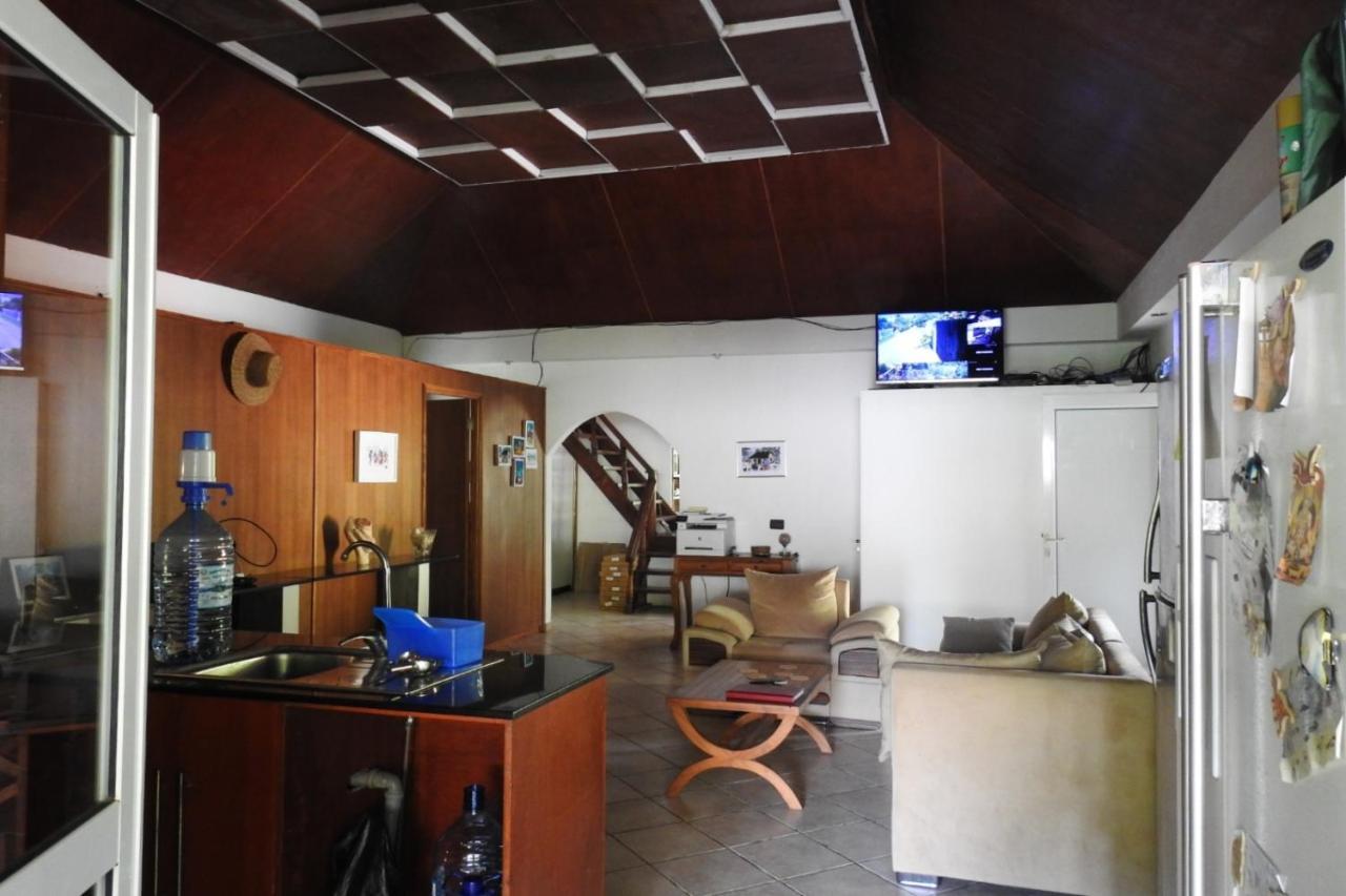 L'Oasi Guest House Baie Lazare  Экстерьер фото