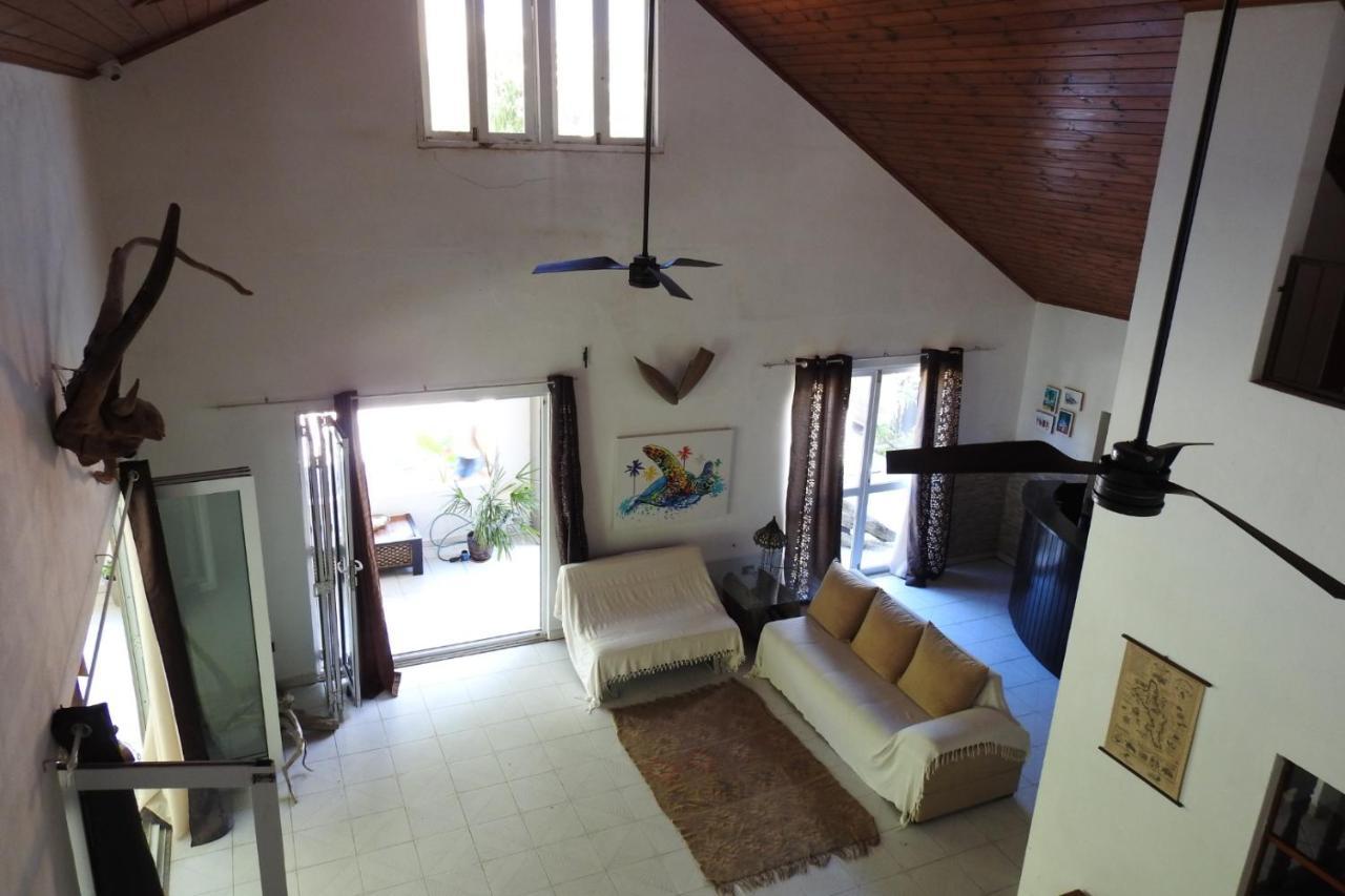 L'Oasi Guest House Baie Lazare  Экстерьер фото